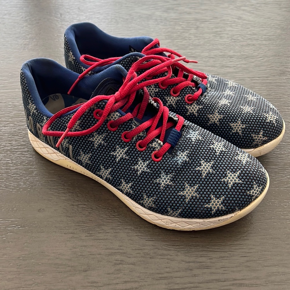 NOBULL Trainers stars Size 8.5